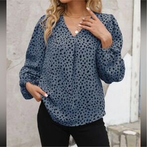 Egretlac‎ Animal Print Blouse V-Neck Long Sleeve Top Elegant Blue XL NWT